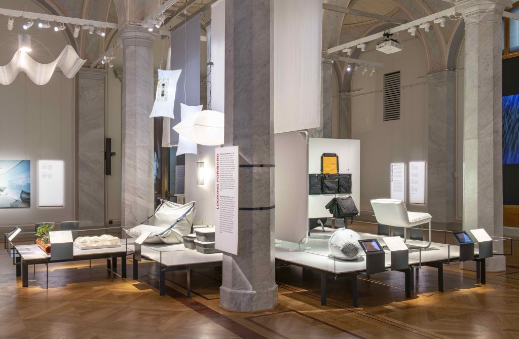 Snowcrash – the exhibition