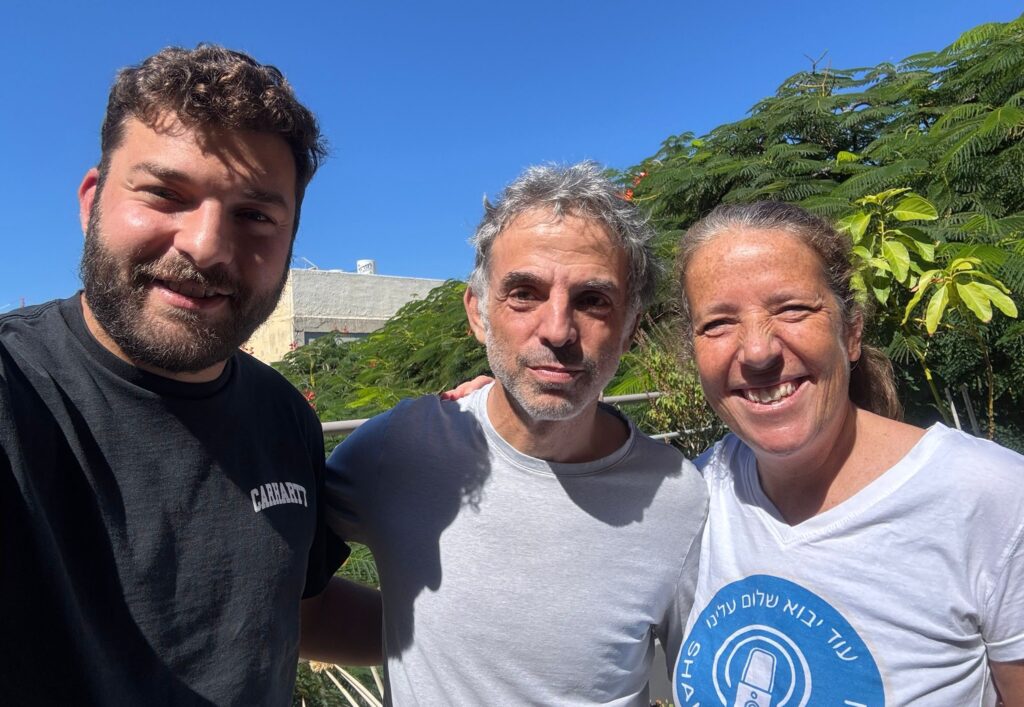 The new season of Shalompodden is here!